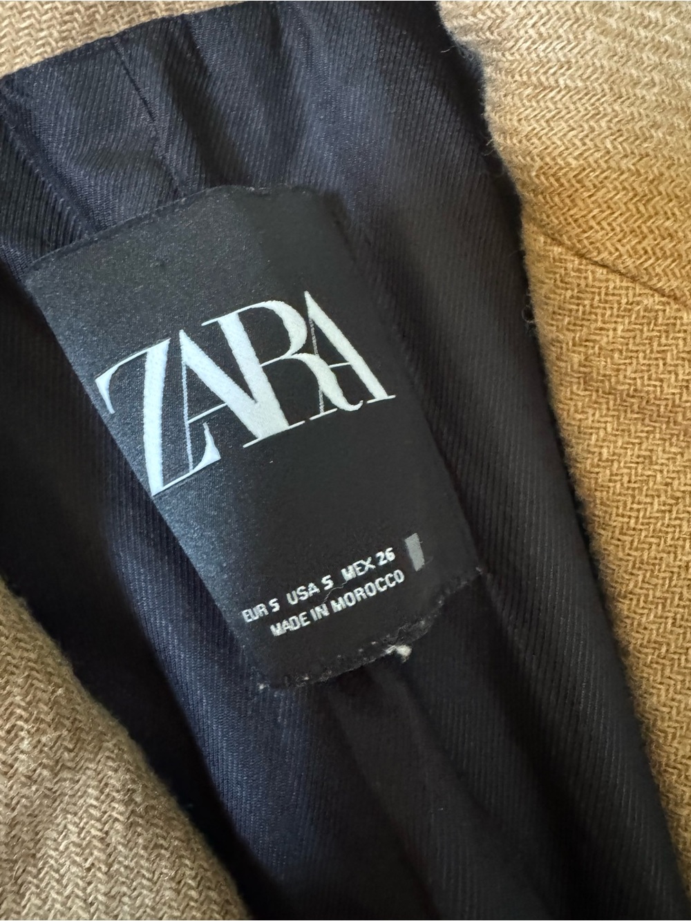 Zara Camel Single-Breasted Tailored Coat - Picture 4 of 7